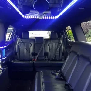 Lincoln-MKT-Stretch-LimoS